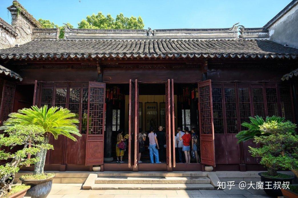 西林县两人获百色市首届“最美基层文化工作者”荣誉